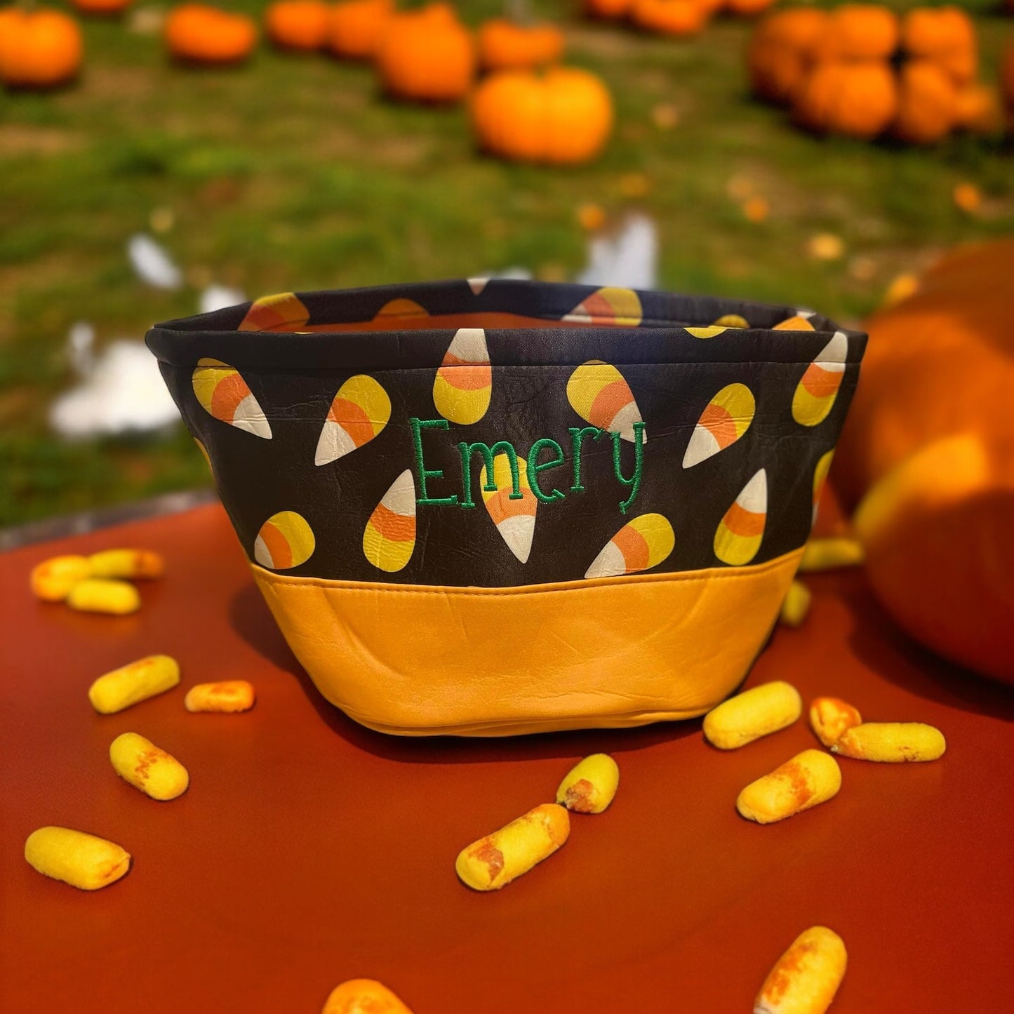 RTS • Wholesale Trick-or-Treat Bucket